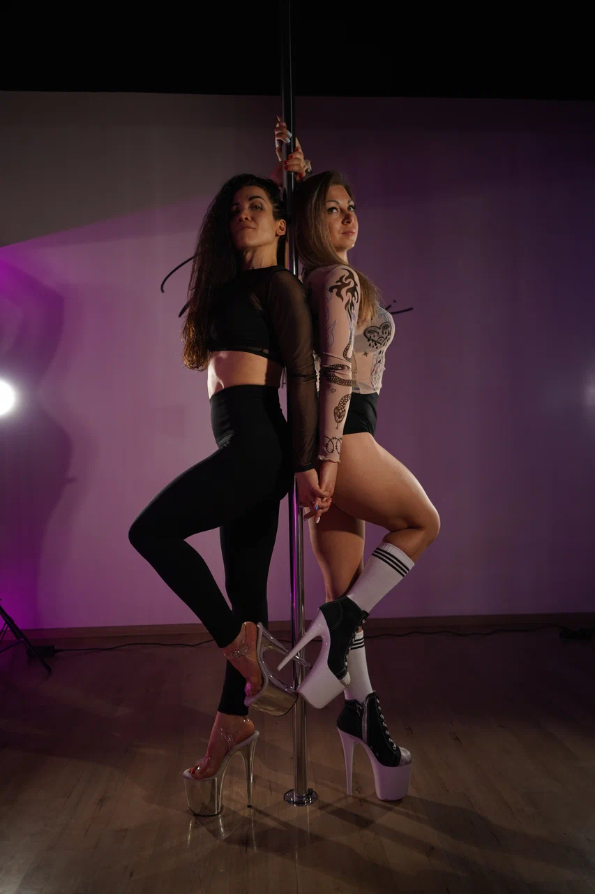 Танцы с "Pole Dance studio Martini"