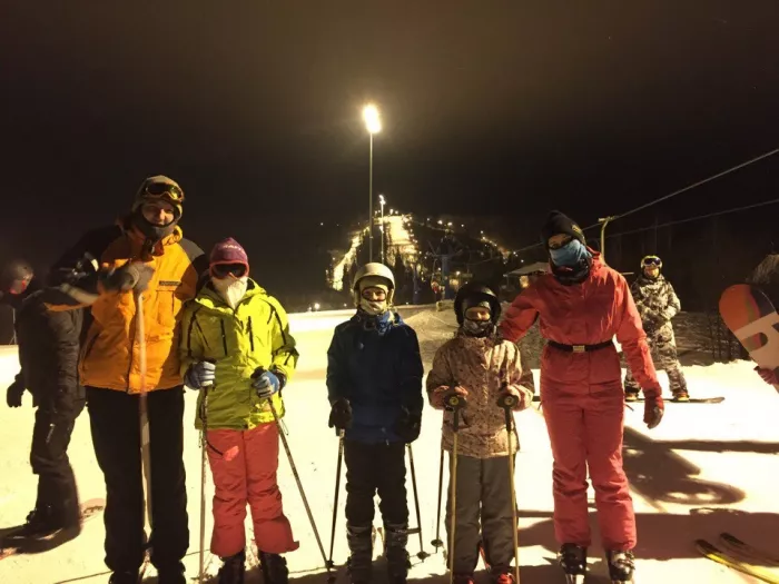 Прокат сноубордов и горных лыж "Snowboardliffe"