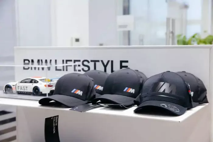 Автосалон "BMW КЛЮЧАВТО"
