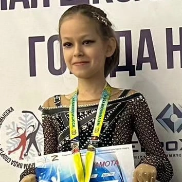 ​Школа зимних видов спорта Ильи Авербуха "Наследие"
