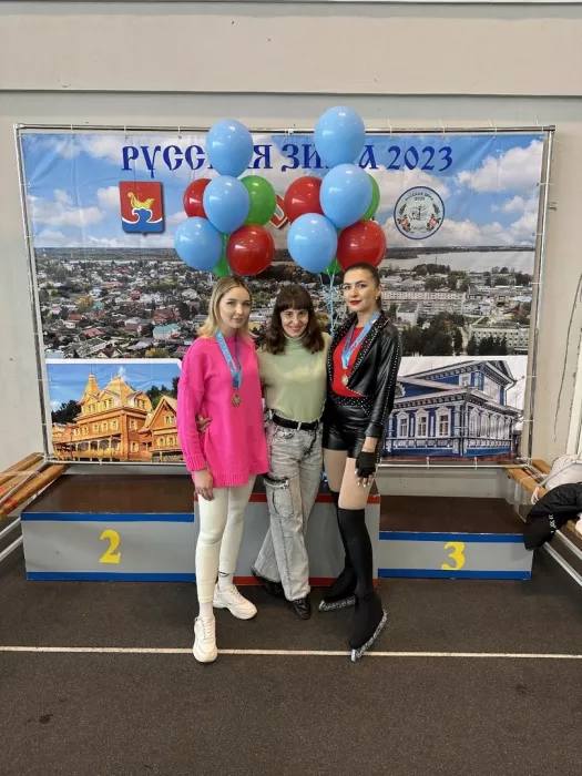 Школа фигурного катания для взрослых "Мечта" на Московском