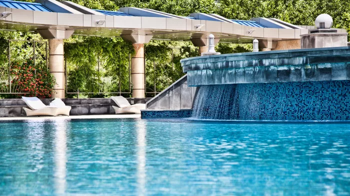 Бассейн "Multi Grand Pharaon Hotel"