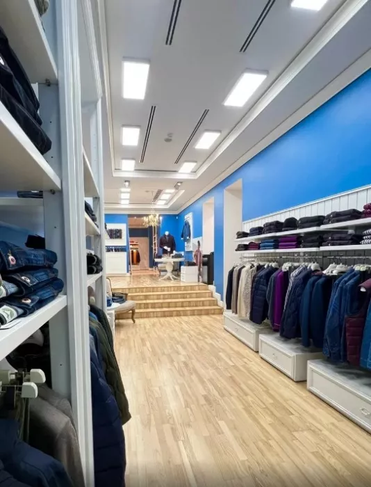 Магазин одежды "Harmont & Blaine Armenia"