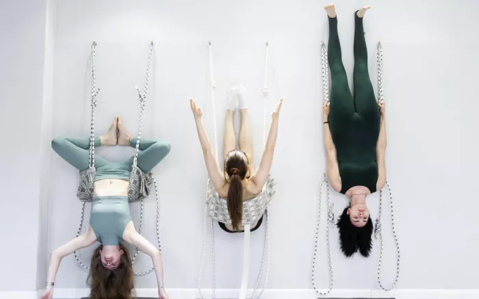 ​Студия йоги "Lo-Yoga"