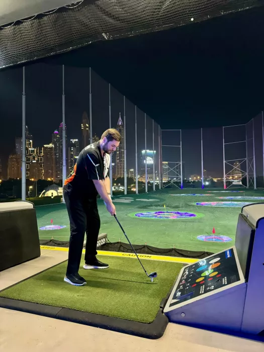 Спортивно-развлекательный комплекс "Topgolf Dubai"