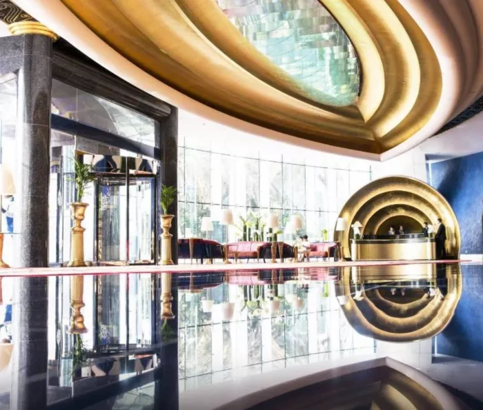 Экскурсия по отелю "Burj Al Arab"