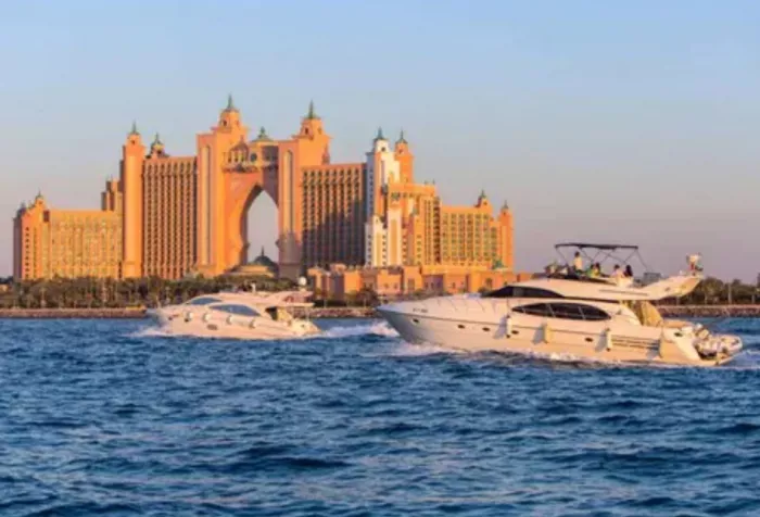 Экскурсии на яхте от компании "Xclusive Yachts"