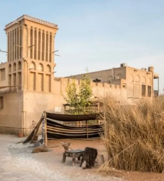 Культурно-историческое наследие "Al Ahmadiya и Heritage House"