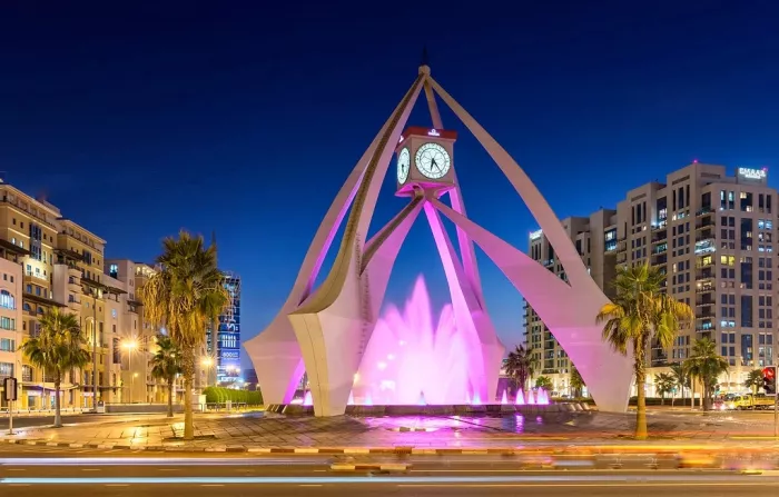 Архитектурная памятка Часовая башня "Deira Clocktower"