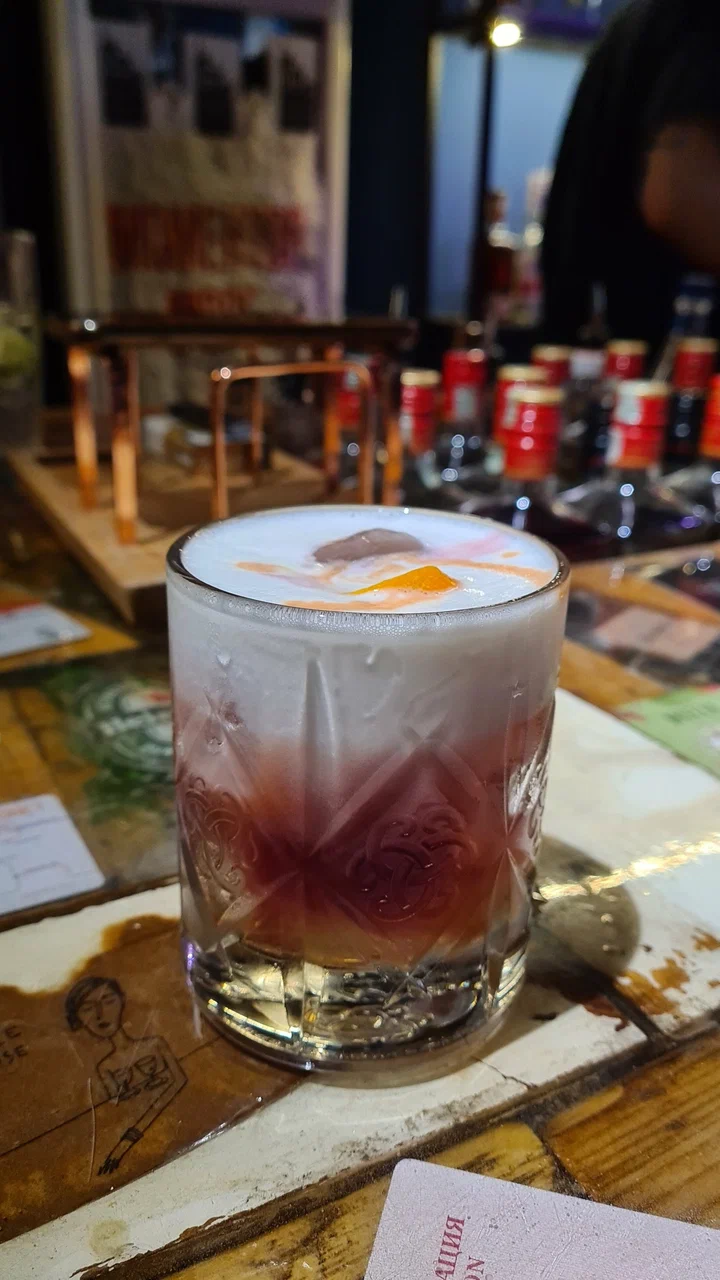 Бар "ODD Fashioned"