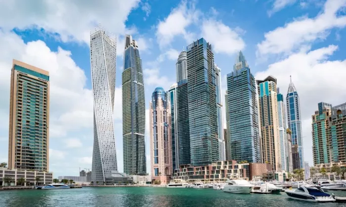 Небоскреб "Cayan Tower"