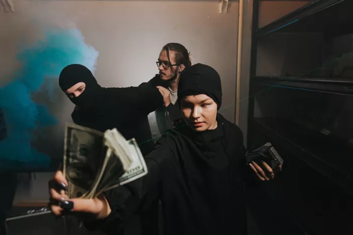Квест "Ограбление изменившее мир"