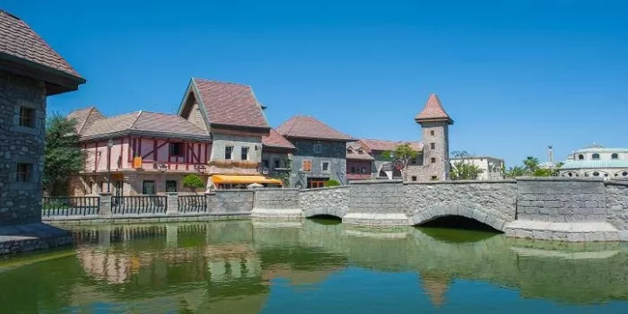 Променад “Riverland Dubai”