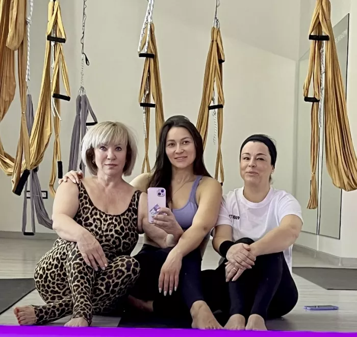 Центр йоги "Yoga One"