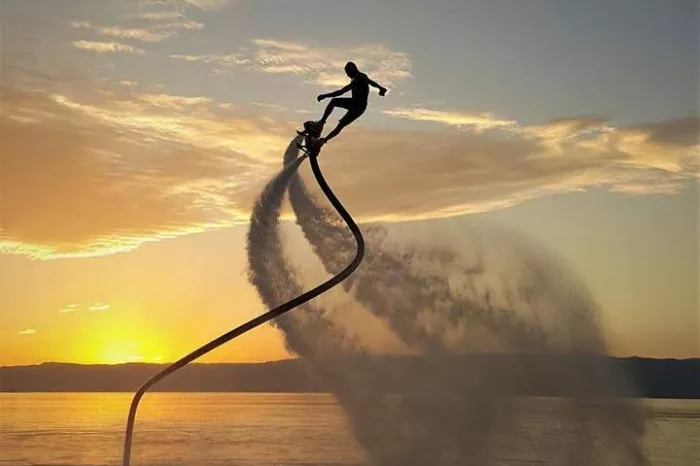 Водные развлечения от компании «Hydro Watersports»