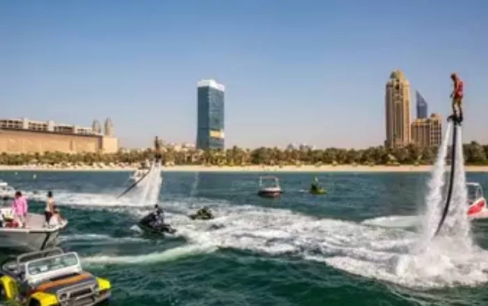 Водные развлечения от компании «Hydro Watersports»