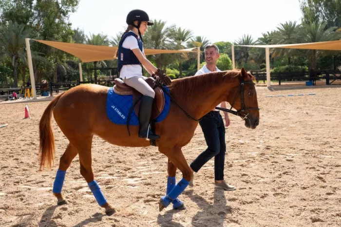 Клуб верховой езды “Jebel Ali Equestrian Club”