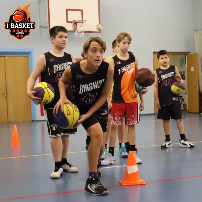 Баскетбольная академия "Ibasket" на Волгоградской