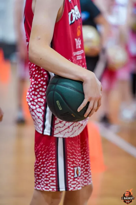 Баскетбольная академия "Ibasket" на Поликарпова