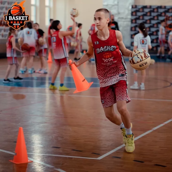 Баскетбольная академия "Ibasket" на Ясеневой