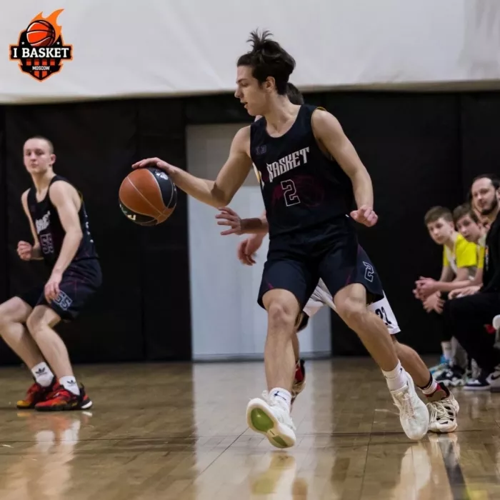 Баскетбольная академия "Ibasket" на Каширском