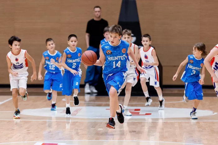 Баскетбольная академия "I.S. BASKETBALL" на Шолохова