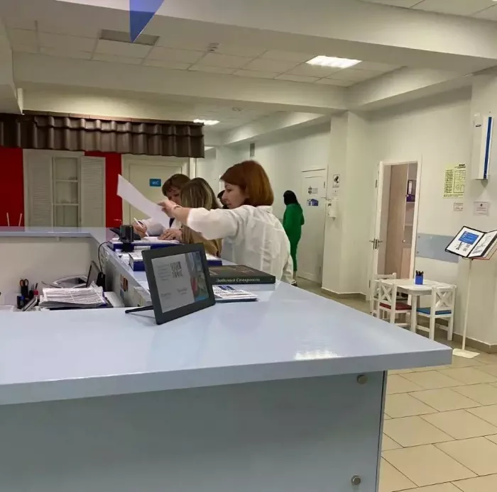 Частная клиника "Доктор знает"