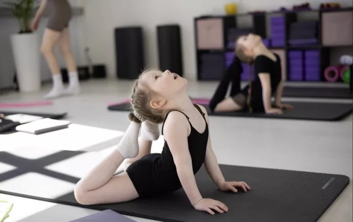 ​Студия растяжки и детской гимнастики "Bestretch"
