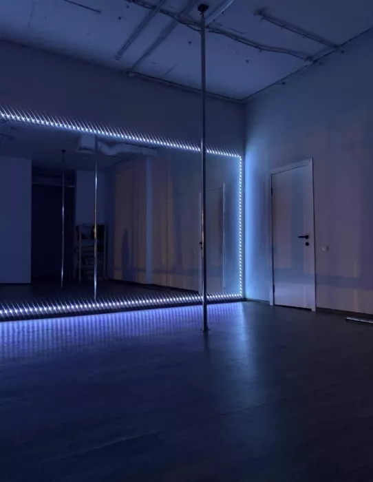 ​Обучение танцам "Bf studio"