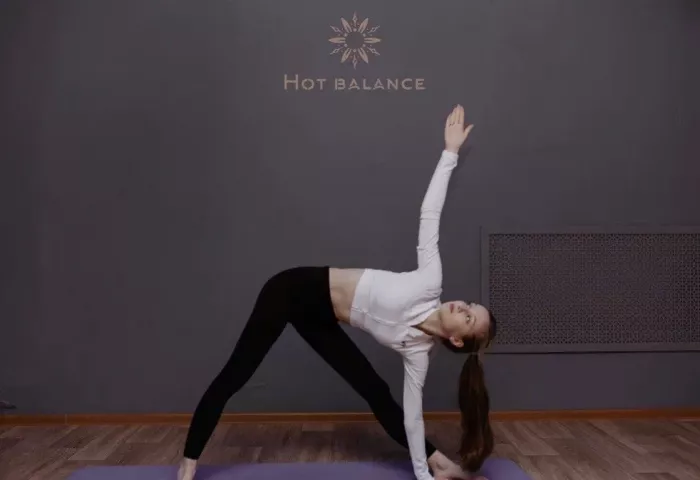 ​Студия растяжки и йоги "Hot Balance"