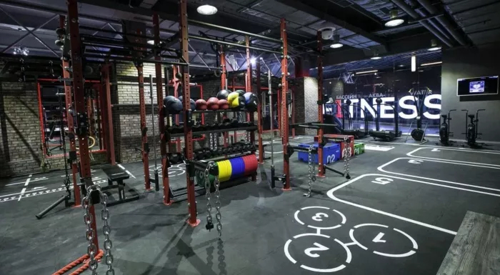 ​Фитнес-клуб "Crocus Fitness" Первый