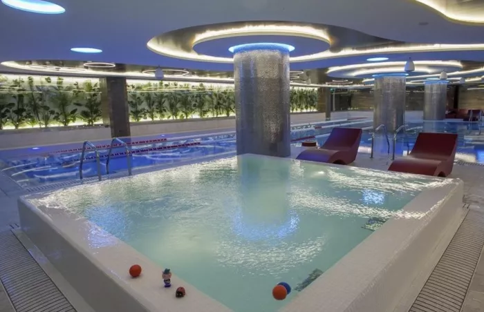 ​Фитнес-клуб "Crocus Fitness" Agalarov Estate
