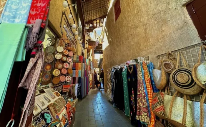 Базар "Al Fahidi Souk"