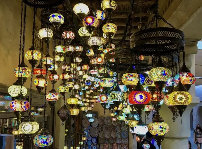 Базар "Al Fahidi Souk"
