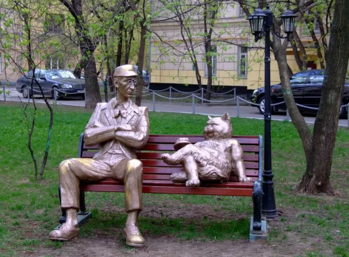 Экскурсия "Однажды на патриарших"