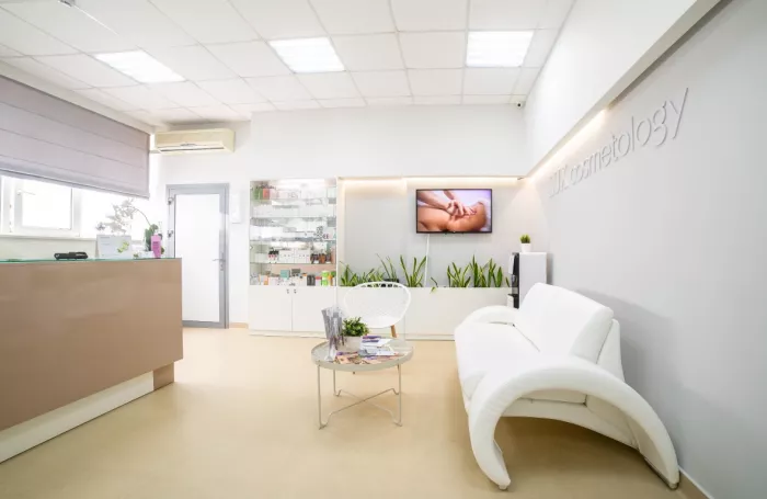 Клиника профессиональной косметологии "LUX cosmetology"