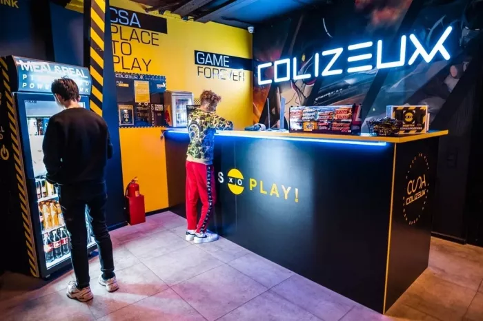 Компьютерный клуб "Colizeum" на Достоевского