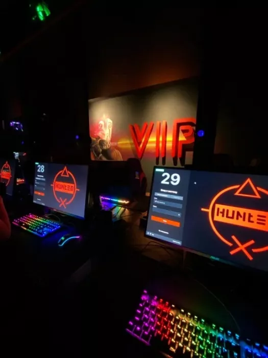 Компьютерный клуб "Hunter" на Космонавтова