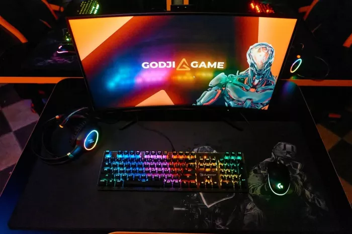 Компьютерный клуб "Godji Game"