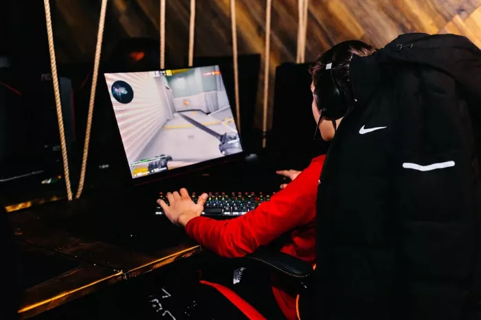 Компьютерный клуб "BootCamp"