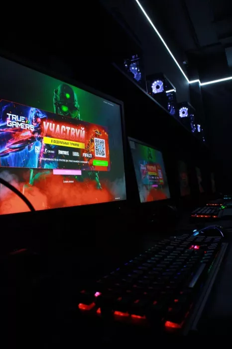 Компьютерный клуб "True Gamers"