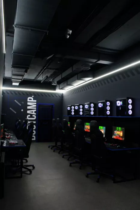 Компьютерный клуб "True Gamers"