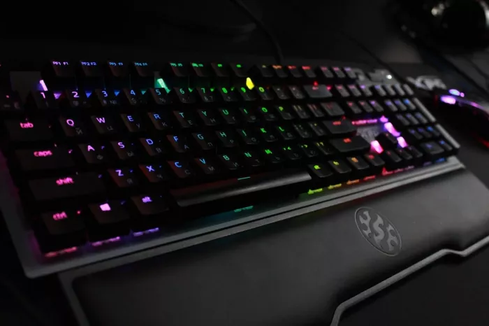 Компьютерный клуб "True Gamers"