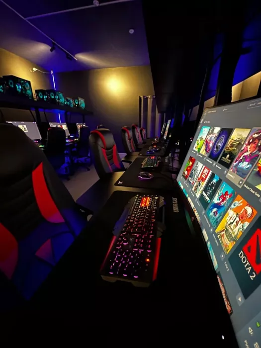 Компьютерный клуб "Extreme cyber club"