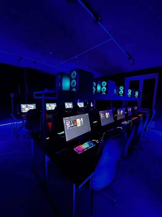 Компьютерный клуб "Extreme cyber club"