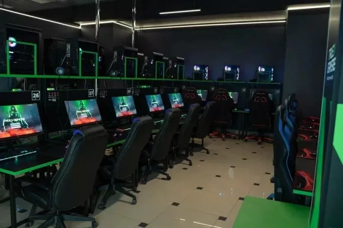 Компьютерный клуб "True Gamers"