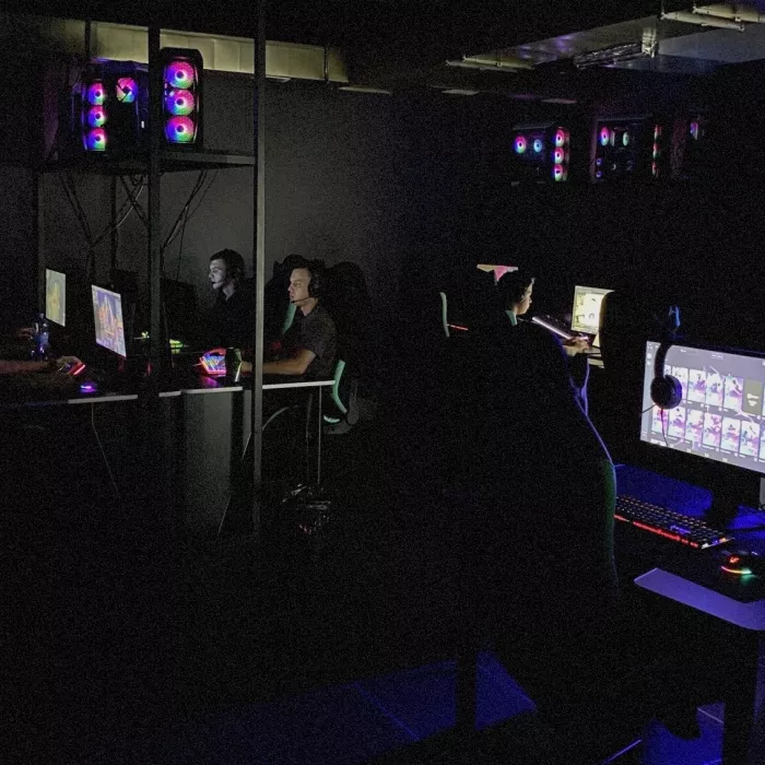 Компьютерный клуб "Vibe gaming"