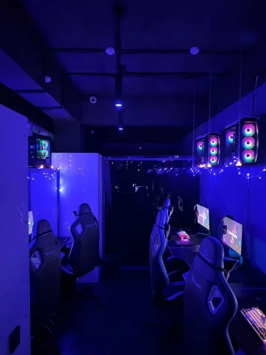 Компьютерный клуб "Vibe gaming"