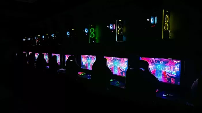 Кибер клуб "Cyber Arena" на Аскерханова