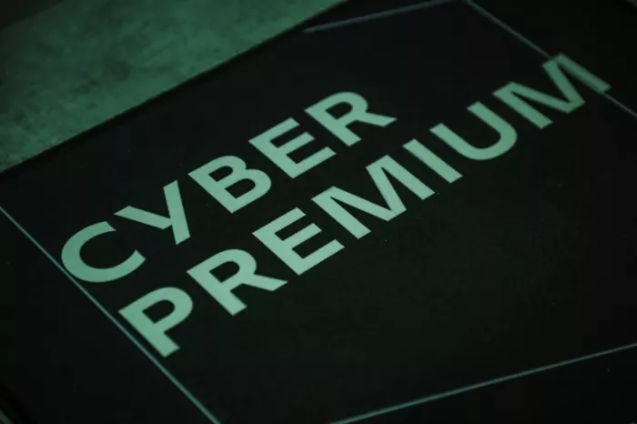 Кибер клуб "Cyber Arena" на Танкаева